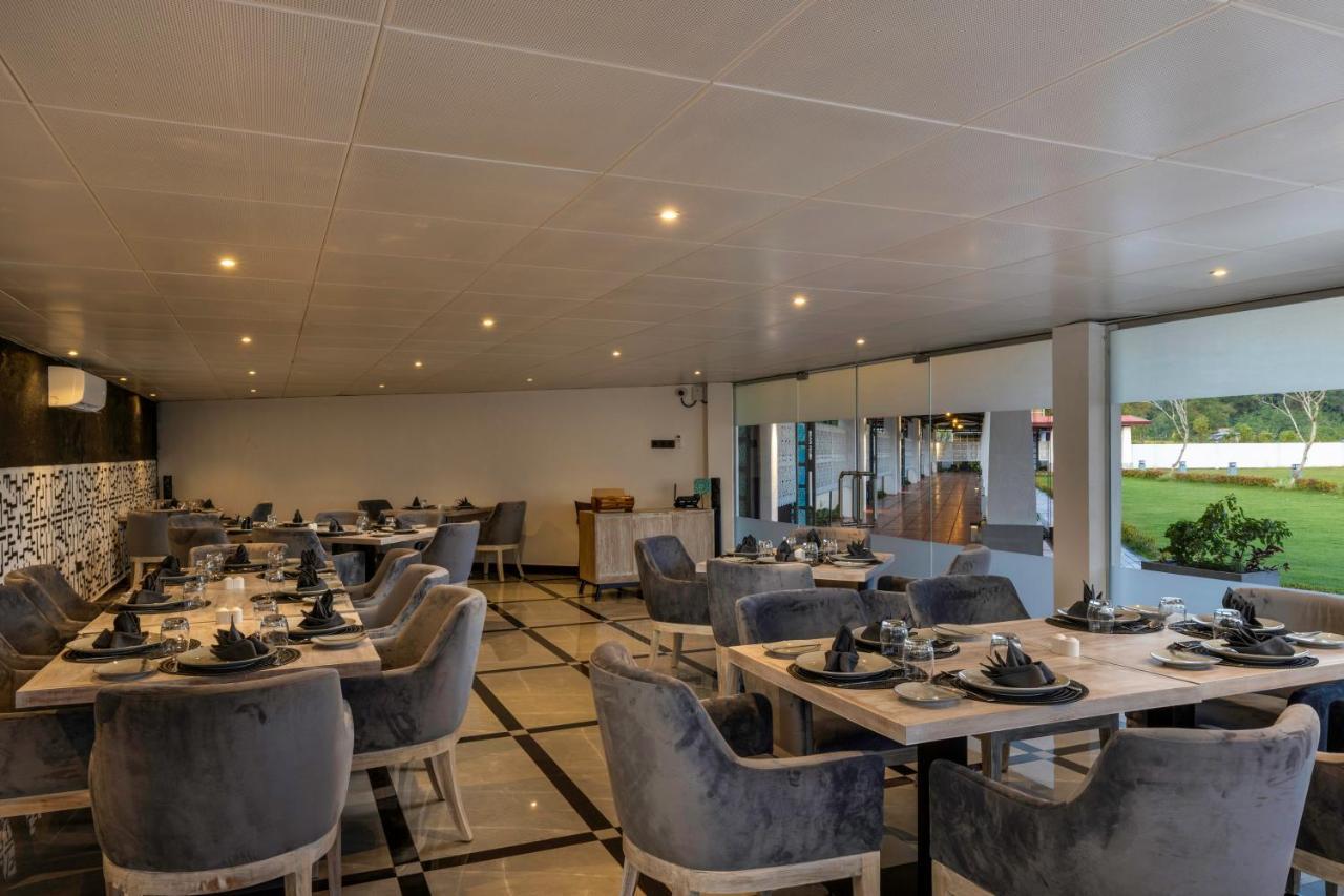 Elephyard Retreat Hotel Mahiyanganaya Ngoại thất bức ảnh